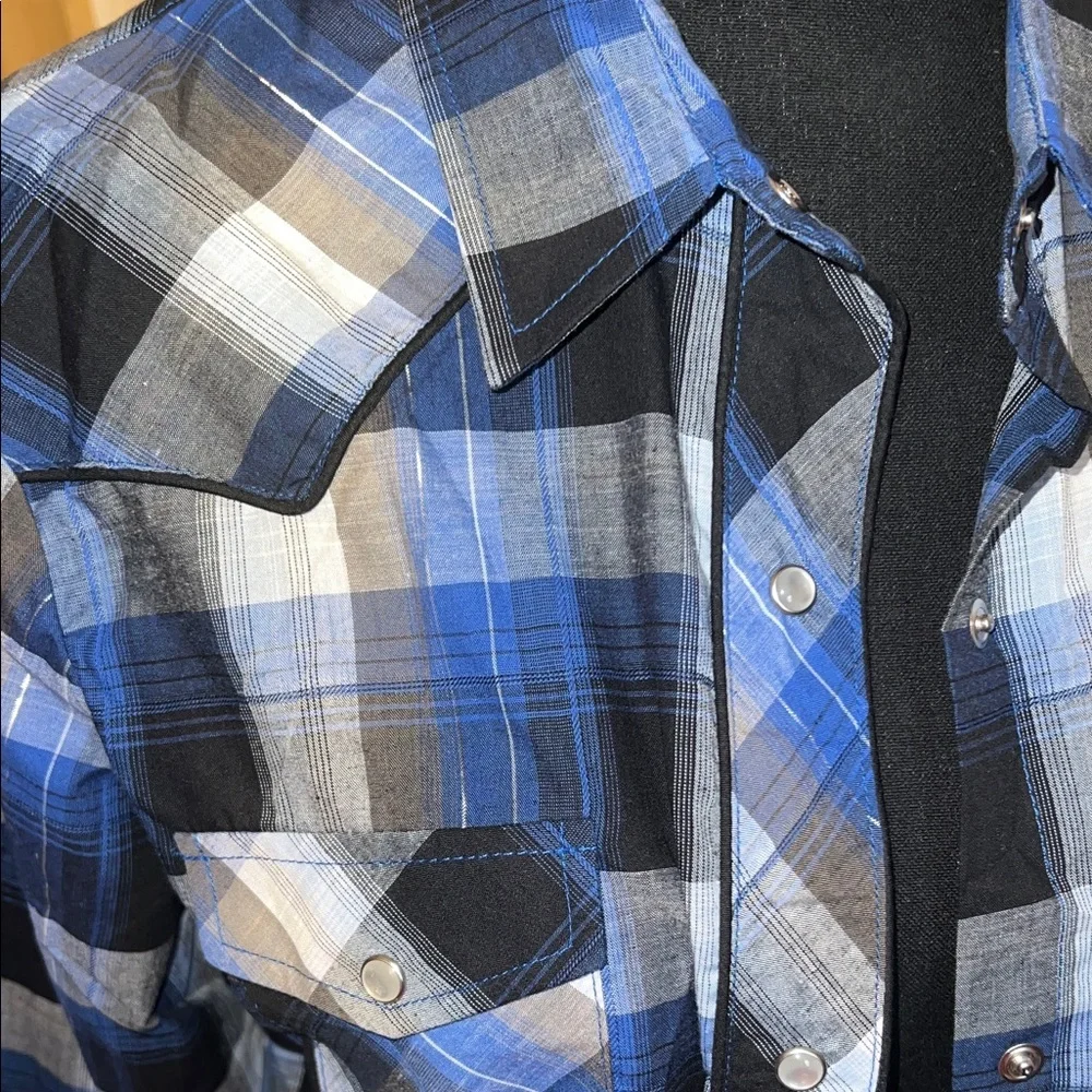 Blue Plaid pearl snap - Picture 3 of 4